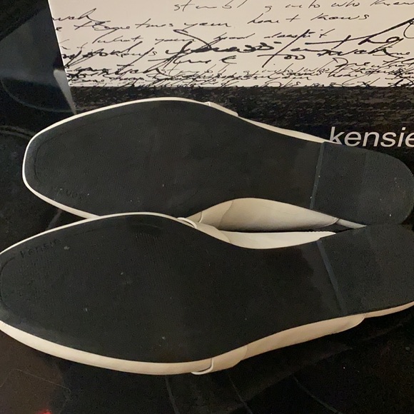 Slip on shoes - Picture 3 of 3